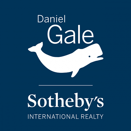 Daniel Gale Sotheby's International - Mattituck Office